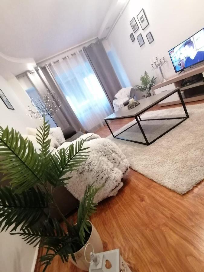 Masaryss Apartament Tulcea Exterior photo