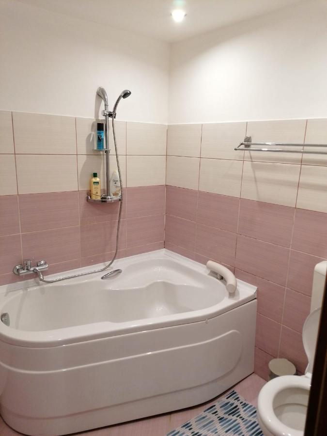 Masaryss Apartament Tulcea Exterior photo